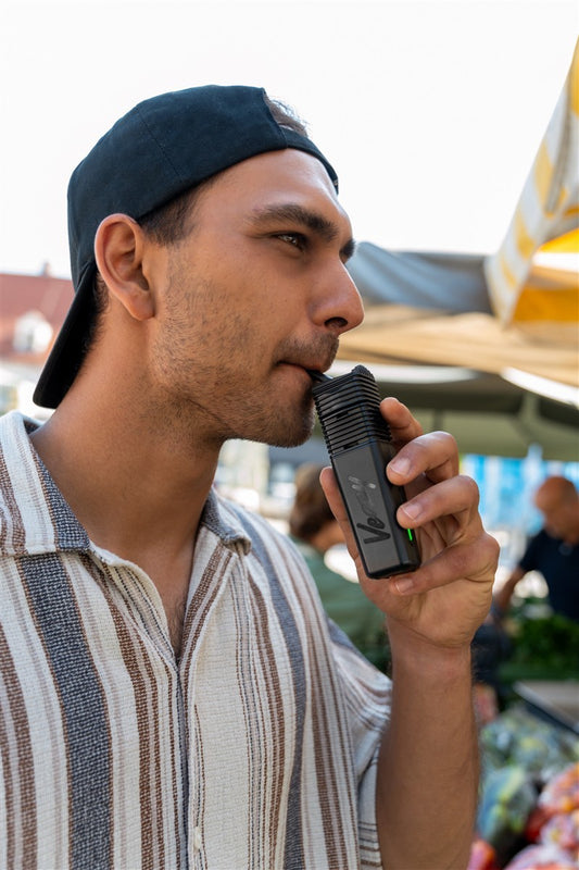 Veazy von Storz & Bickel Alluring Black